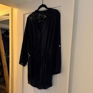 Elegant Black Lace Trim Long Sleeve